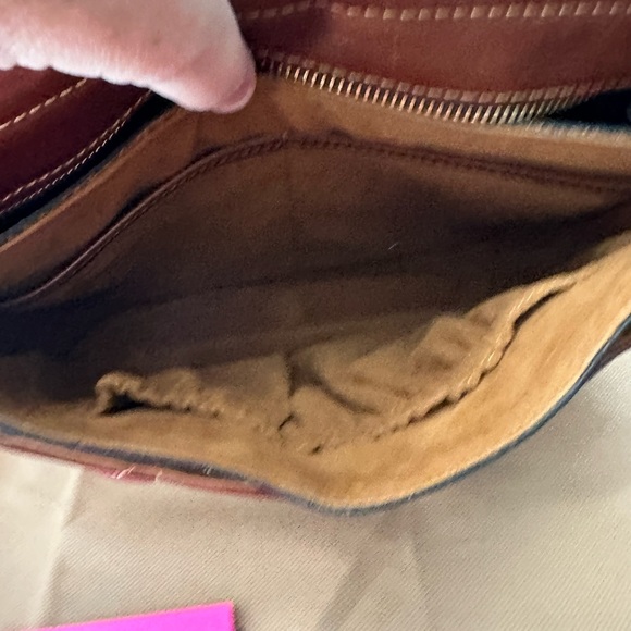 Patricia Nash London Saddle Bag
Quilted Vintage Distressed Leather NWOT - Picture 10 of 13